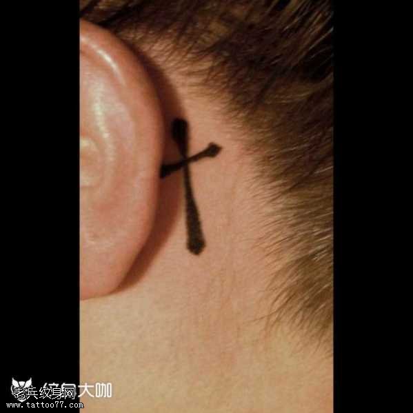 耳部十字架cq9电子制图案