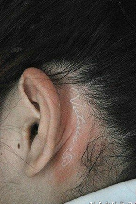 女性耳背经典梵文cq9电子制图案