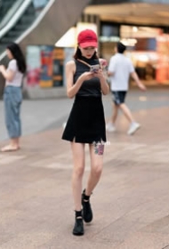 cq9电子辣妹的9款时尚街拍辣妹制图片